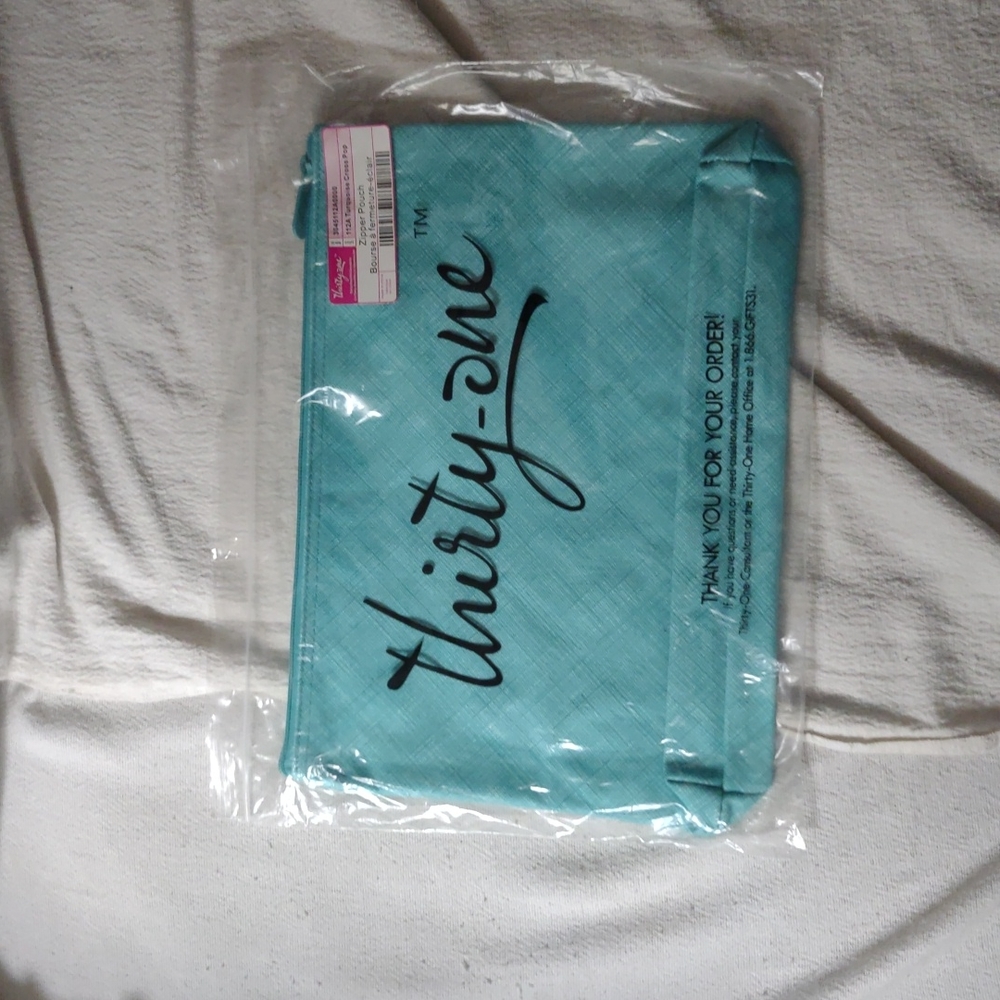thirty-one Zipper Pouch